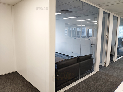 办公楼过道|干挂式钢制墙板