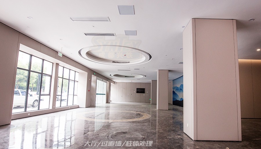 医院大厅钢制复合墙板.jpg undefined